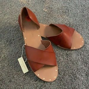Cynthia Rowley Fiona Brown sandals size 9 1/2